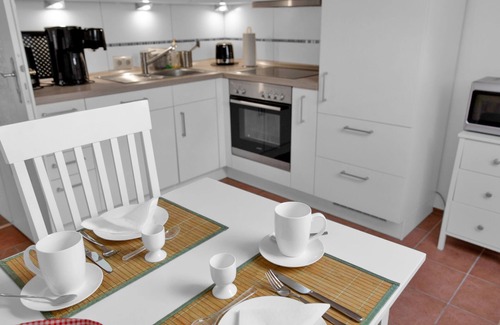 Warwerort Apartment | Oceanfront Apartment Sturm: Pet-Friendly Retreat with Spa