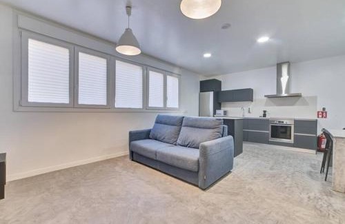 Ermitagana Apartment | Family-Friendly Apartment Sua Loft by Clabao - 4 Star Stay