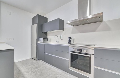 Ermitagana Apartment | Family-Friendly Apartment Sua Loft by Clabao - 4 Star Stay