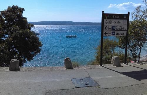 Selce Apartment | Oceanfront Apartment Sunce: Pet Friendly & 10/10 Rated Stay