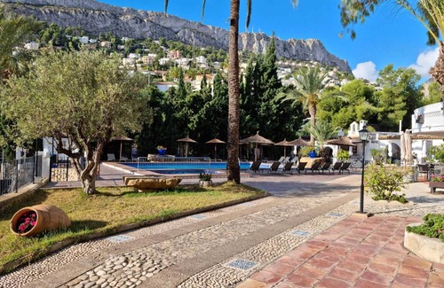 La Canuta Apartment | Mountain View Apartment with Pool and Private Terrace