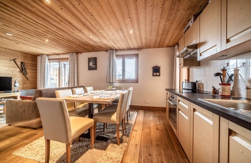 Flaine Apartment | Superbe Duplex with Private Terrace and Spa Amenities