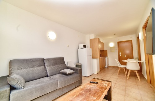 Canillo Apartment | Serene Apartment in Canillo: Nature, Activities & Amenities