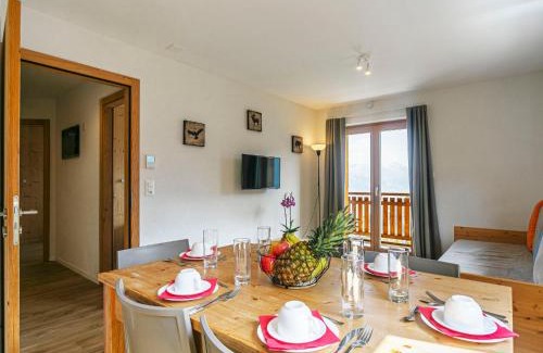 La Tzoumaz Apartment | Pet-Friendly Apartment T-Resort La Tzoumaz with Valley Views