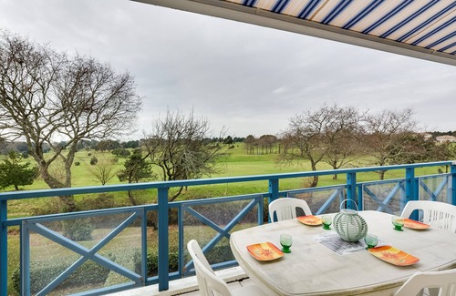 Pornic Apartment | Beautiful Apartment T3 63m2: Golf & Oceanfront Bliss