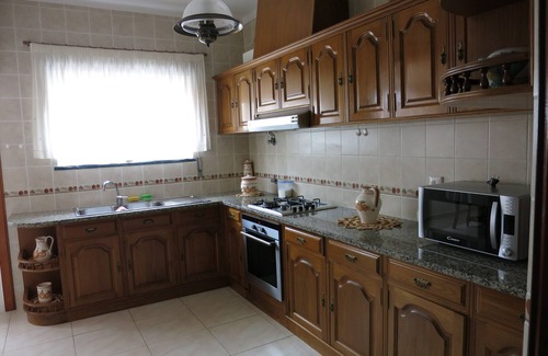 Vieira de Leiria Apartment | Fantastic Apartment T3 - Steps to Beach with Free Wi-Fi