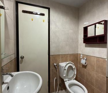 Setiabudi Apartment | Budget-Friendly Apartment Taman Sari with Pool Access