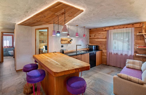 Pie Falcade Apartment | Cozy Apartment 'Tana Del Picchio' with Mountain Views