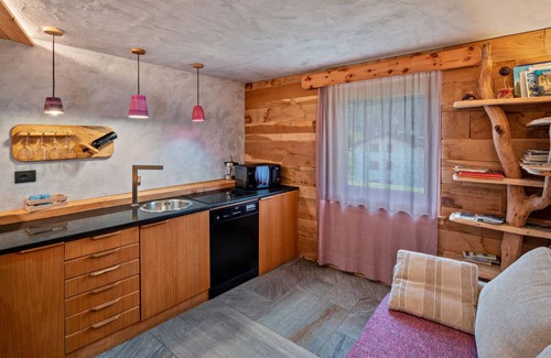 Pie Falcade Apartment | Cozy Apartment 'Tana Del Picchio' with Mountain Views
