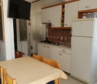 Sutivan Apartment | Rated 10/10 Apartment Tereza with Family-Friendly Amenities