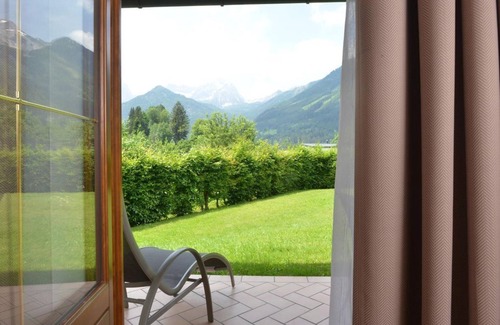 Hinterstoder House | Apartment - Terrace, mountain view 45m² - Half board - Landhotel Gressenbauer