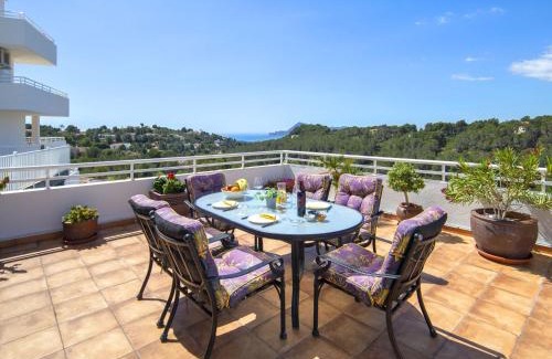 Altea la Vella Apartment | Discover Apartment Terrazas de Altea with Pool Access