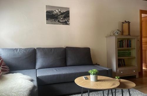 Hauderes Apartment | Inviting The Amethyst: Pet-Friendly Getaway with High Ratings