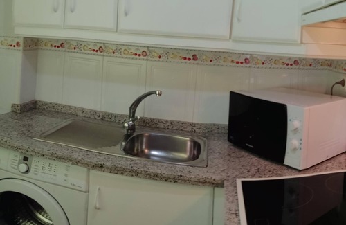Ciudad Jardin Apartment | Discover Apartment at the Corner of the Half-Moon