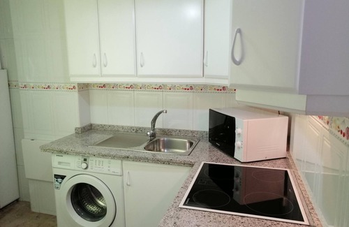 Ciudad Jardin Apartment | Discover Apartment at the Corner of the Half-Moon