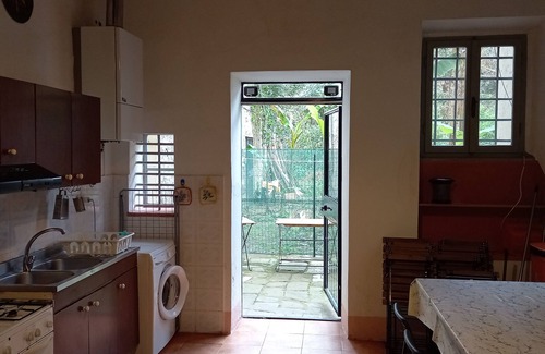 Pisa City Centre Apartment | Discover The Oasis: Cozy Apartment in Pisa with WIFI