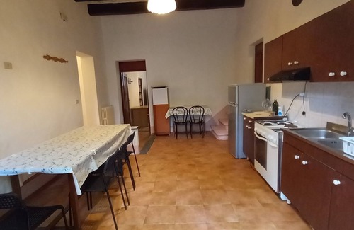 Pisa City Centre Apartment | Discover The Oasis: Cozy Apartment in Pisa with WIFI