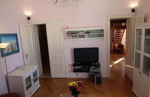 Karlovy Vary Apartment | Kid-Friendly Retreat at Apartment Themis with Spa Access