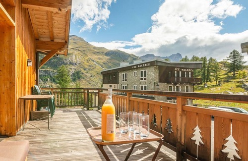 Les Boisses Apartment | Apartment Tignes, 5 bedrooms, 12 persons