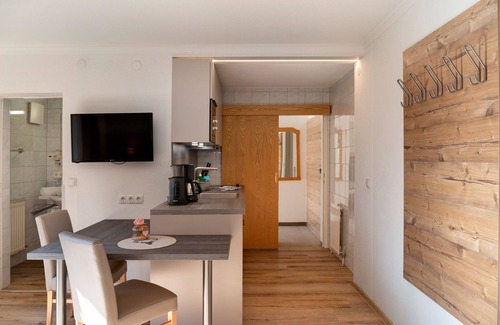 Oetz Apartment | Apartment 'Top 5' with Mountain View, Balcony and Wi-Fi