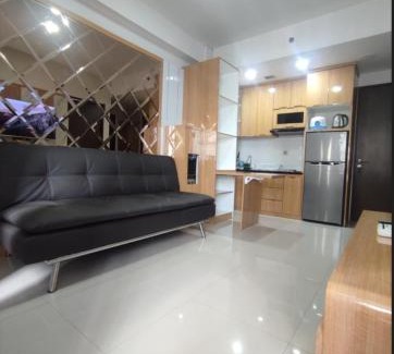 Depok Apartment | Inviting TransPark Cibubur Apartment with Pool & Ocean View
