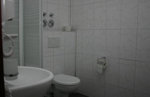 Bad Urach Apartment | Family-Friendly Retreat at Apartment Traube with Comfort