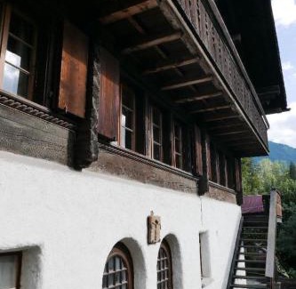 Zweisimmen Nr Gstaad Apartment | Family-Friendly Apartment Tree-Tops Chalet for Memorable Stays