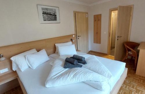 Augsdorf Apartment | Family-Friendly Apartment Tulpe by Interhome - 4 Stars