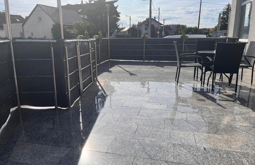 Zapresic Apartment | Cozy Apartment Turbo: Terrace, AC & WiFi for Families