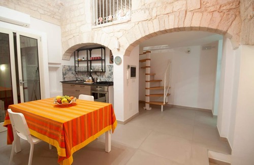 Noci Apartment | Apartment 'Twenty' with Wi-Fi and Air Conditioning