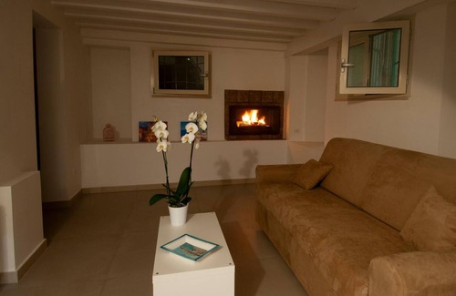 Noci Apartment | Apartment 'Twenty' with Wi-Fi and Air Conditioning