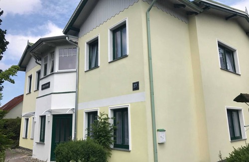 Trassenheide Apartment | Guest Rated 10/10: Family-Friendly Villa Seute Deern Stay