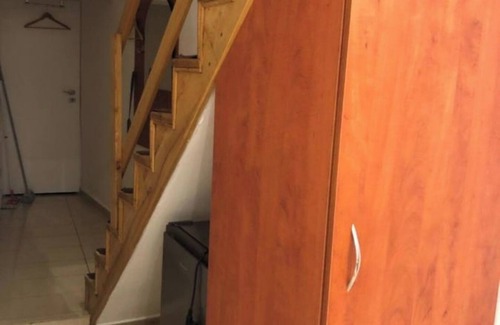 Gizycko Apartment | Budget-Friendly Beachside Apartment, Steps from the Sand