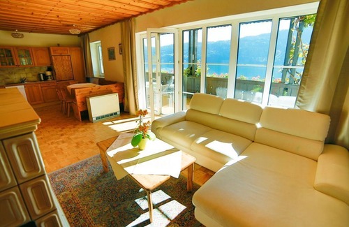Millstatt Bed & Breakfast | Comfortable Apartment IIa at Pension Sedlak with Kitchen