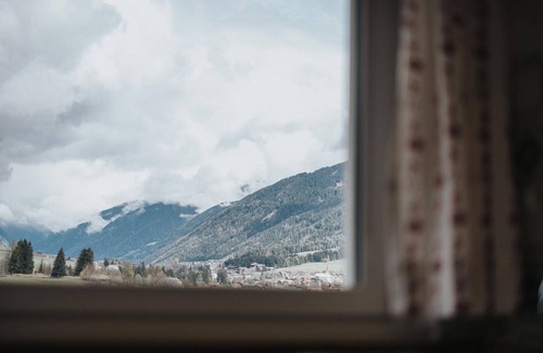 Casola Apartment | Cozy Apartment 'Unterhauserhof A' with Mountain Views
