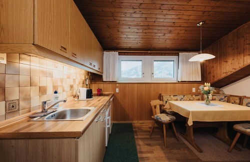 Casola Apartment | Scenic Apartment 'Unterhauserhof B' with Mountain View & Garden