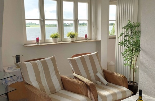 Maasholm Apartment | Beautiful Oceanfront Apartment with Balcony - Haus am Schlei Noor