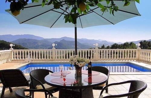 Real de Gandia Apartment | Premium Apartment-Valencia: Private Pool & Ocean View