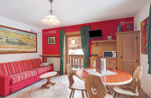 Livigno Apartment | Relax at Apartment Van Gogh Casa Cambra with Mountain Views