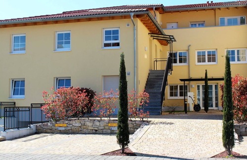 Rust Apartment | Welcoming Apartment Vanii - Family-Friendly Provence Getaway