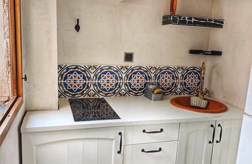 Guejar Sierra Apartment | Apartment 'Veleta' with Mountain Views, Wi-Fi and Air Conditioning