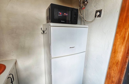 Guejar Sierra Apartment | Apartment 'Veleta' with Mountain Views, Wi-Fi and Air Conditioning