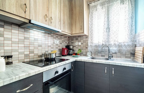 Chortata Apartment | Serene Apartment 'Ventus Kalipso' with Ocean View & Wi-Fi