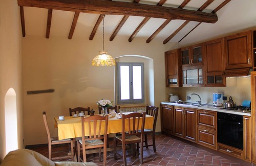 Pergine Valdarno Apartment | Discover Apartment VERDE: Garden, Pool & Ocean Views