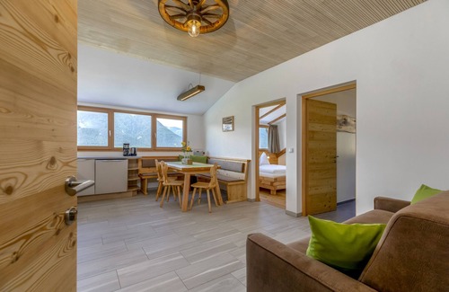 Sluderno Apartment | Scenic 'Vernalhof Apt Panorama' with Mountain Views & Wi-Fi