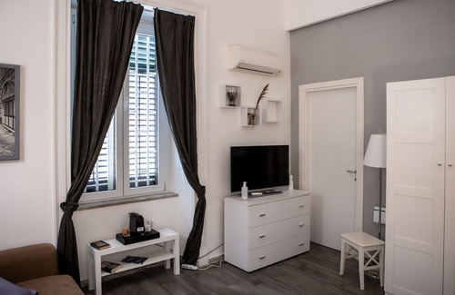 Centro Storico Apartment | Top-Rated Apartment Via Fiume with Pool and Spa Access