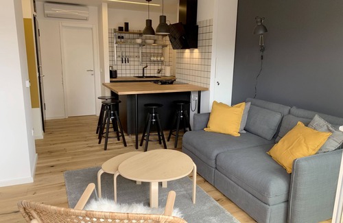Uzice Apartment | Budget-Friendly Apartment View with Kitchen & Child Amenities