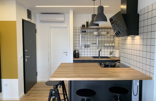 Uzice Apartment | Budget-Friendly Apartment View with Kitchen & Child Amenities