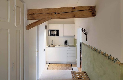 Merano Apartment | Mountain View Retreat: Villa Bergmann Turm Suite Awaits