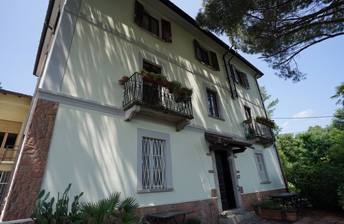 Caravate Apartment | Serene Villa Helma with Mountain View and Free Wi-Fi